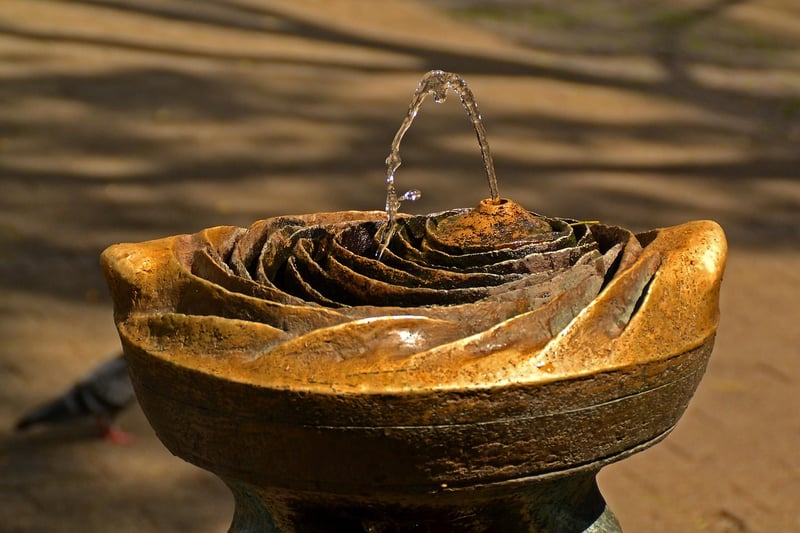 Outdoor water feature